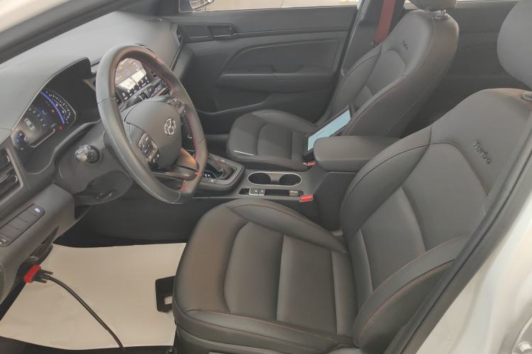 Used Hyundai Elantra 2019 1.4T Dual-Clutch Xuan Dong · Dynamic Model