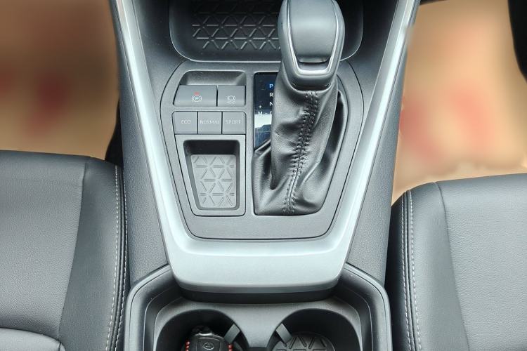 Used Toyota Wildlander 2022 2.0L CVT Two-Wheel Drive Luxury PLUS Edition
