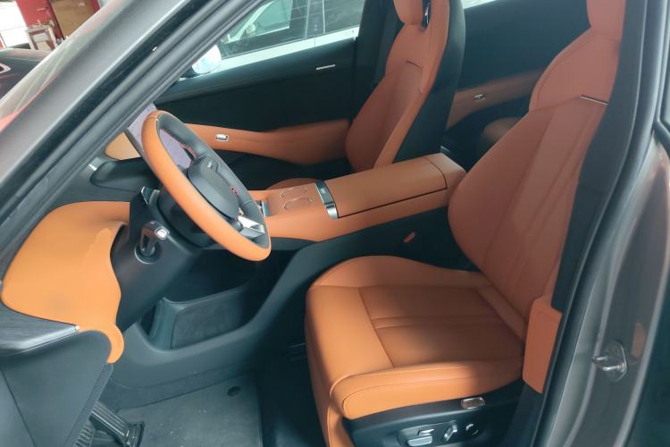 Used  YU7 2025 Ultra-Long Range Rear-Wheel Drive Version
