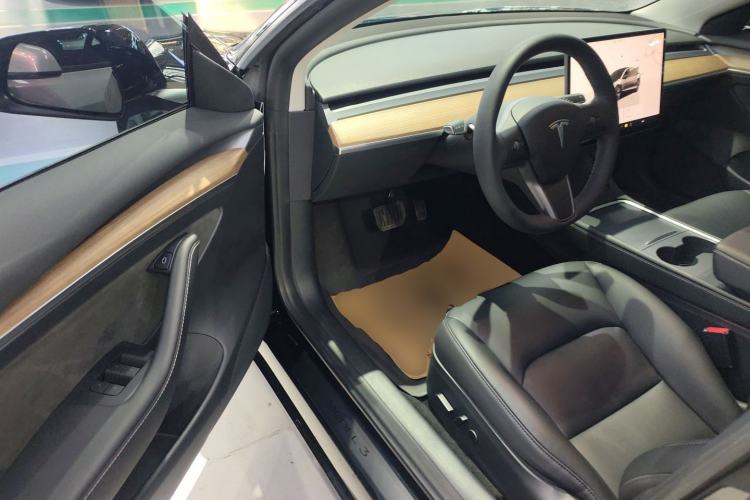 Used Tesla Model 3 2022 Rear-Wheel-Drive Version
