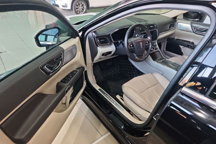 Used Lincoln Continental 2019 2.0T Two-Wheel Drive Zunya Version China VI Standard
