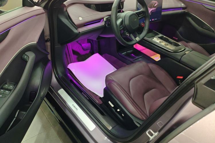 Used  SU7 2024 Rear-Drive Long-Range Intelligent Driving Version
