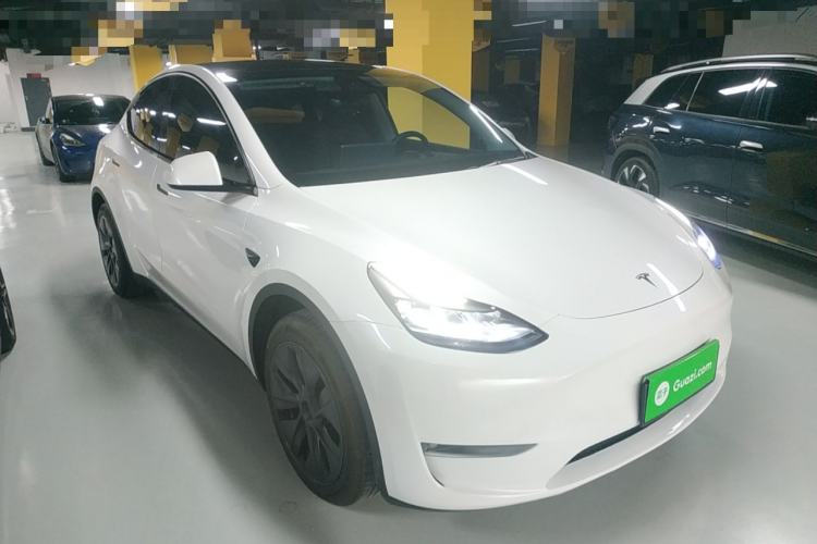 Used Tesla Model Y 2024 Long-Range All-Wheel-Drive Version
