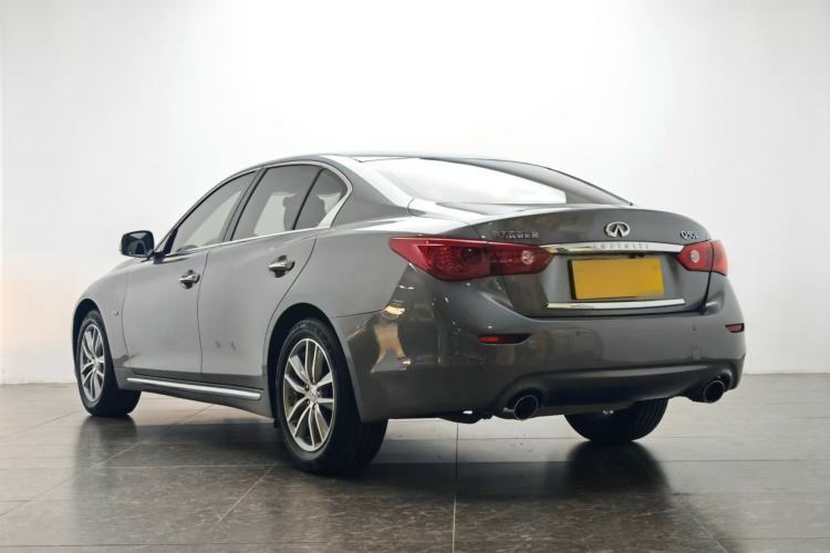 Used Infiniti Q50L 2016 2.0T Comfort Edition
