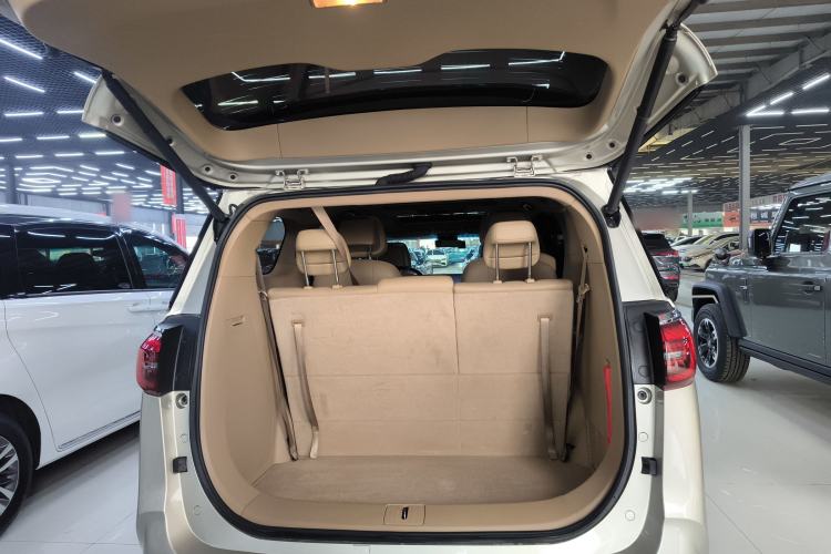 Used Buick GL8 2020 ES Land Cruiser 653T Luxury Model
