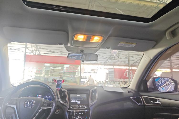 Used Changan CS75 2014 1.8T Automatic Elite Version China V Standard
