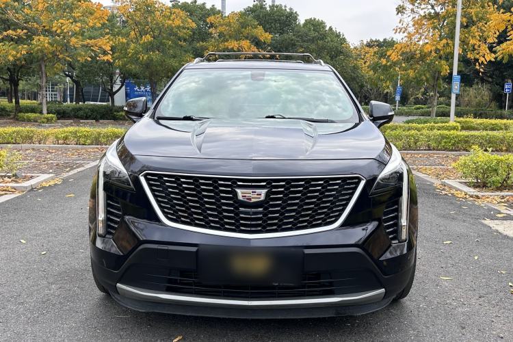 Used Cadillac XT4 2021 28T Two-Wheel Drive Leading Version
