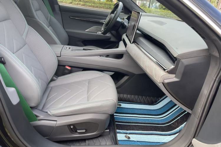 Used Zeekr 001 2023 WE Edition 100 kWh
