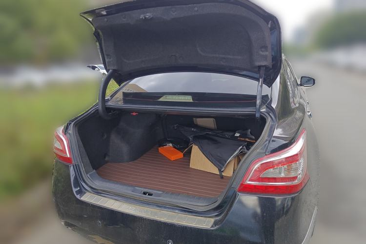 Used Nissan Teana 2015 2.0L XL-Sporty UEFA Champions League Edition
