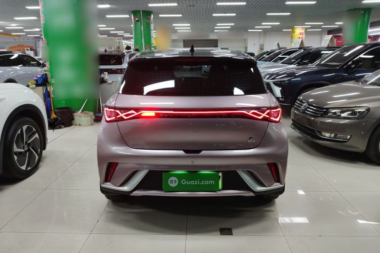 Used BYD Dolphin 2021 405 km Fashion Edition