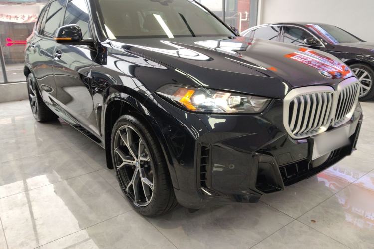 Used BMW X5 2023 xDrive 30Li Luxury M Sport Night Edition Package
