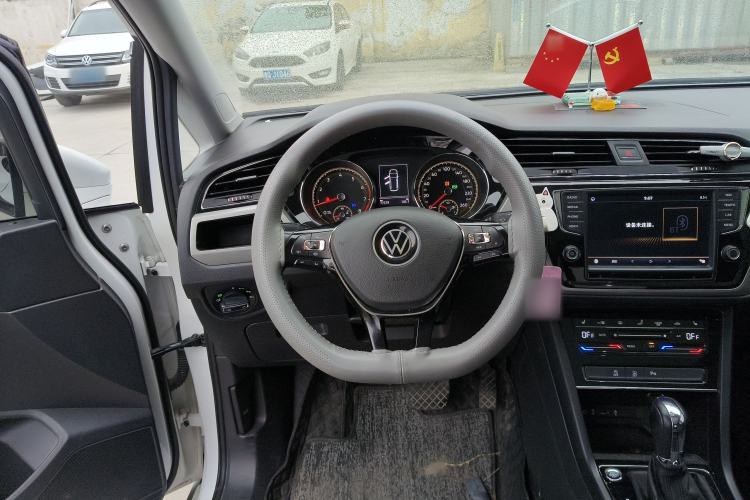 Used Volkswagen Touran 2021 Tiguan L 280TSI DSG Boundary Edition 6-Seater