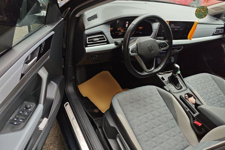 Used Volkswagen Lavida 2023 1.5L Automatic Full-Comfort Edition
