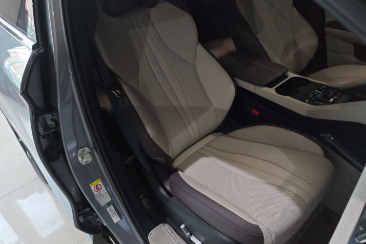 Used BYD Song PLUS New Energy 2025 EV Intelligent Driving Version 520km Premium Model
