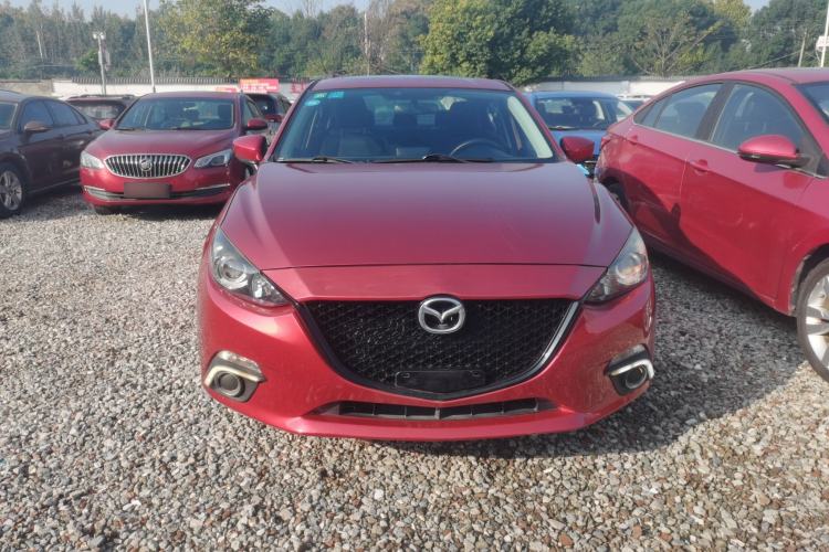 Used Mazda Mazda 3 Axela 2014 Sedan 1.5L Automatic Luxury Model