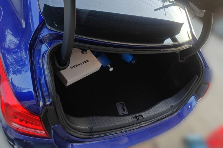 Used Hongqi H5 2019 30TD Smart Connect Dynamic Edition
