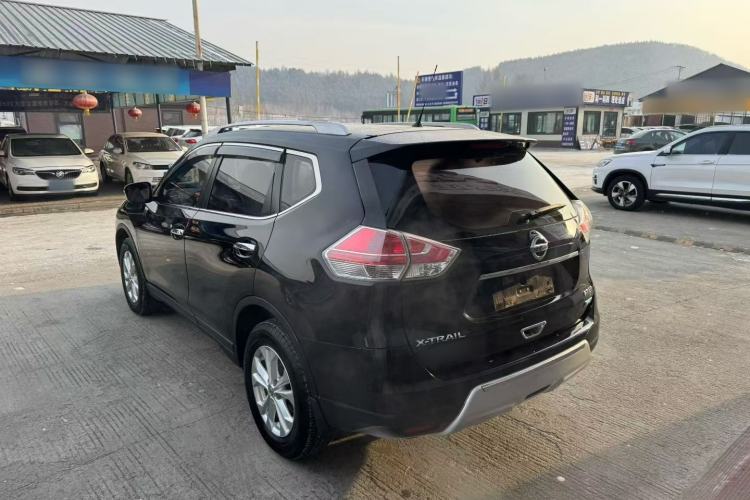 Used Nissan X-Trail 2014 2.5L CVT Leading Edition 4WD