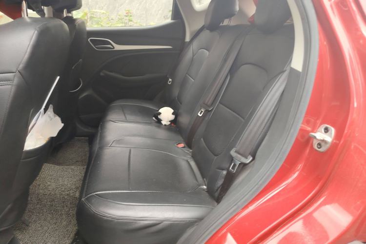 Used MG ZS 2020 Global Bestseller with 1.5L Engine Manual Transmission and a Massive 65-Inch Panoramic Sunroof Version
