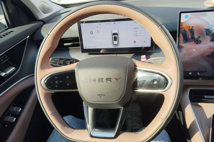 Used Chery Tiggo 8 L 2024 2.0T Two-Wheel Drive Luxury Edition 5 Seats
