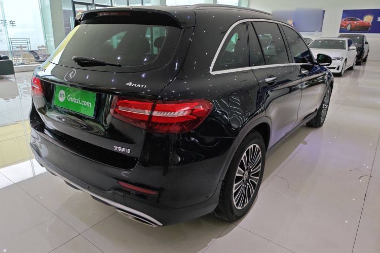 Used Mercedes-Benz GLC 2019 GLC 260 L 4MATIC Dynamic Model
