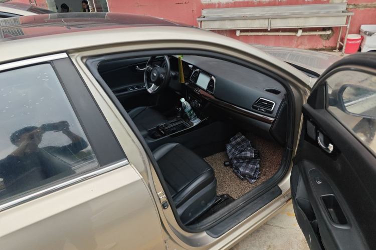 Used Kia K4 2014 1.8L Automatic GLS
