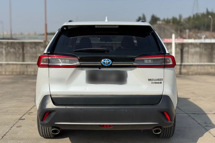 Used Toyota Wildlander 2024 Dual-Motor 2.5L E-CVT Two-Wheel Drive Luxury PLUS Edition
