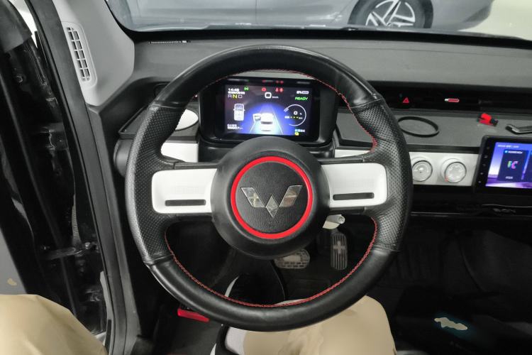 Used Wuling Hongguang MINIEV 2022 GAMEBOY 200km Gaming Edition with Lithium Iron Phosphate