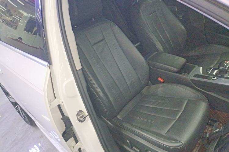 Used Audi A4L 2019 40 TFSI Fashion Edition China VI Emission Standard