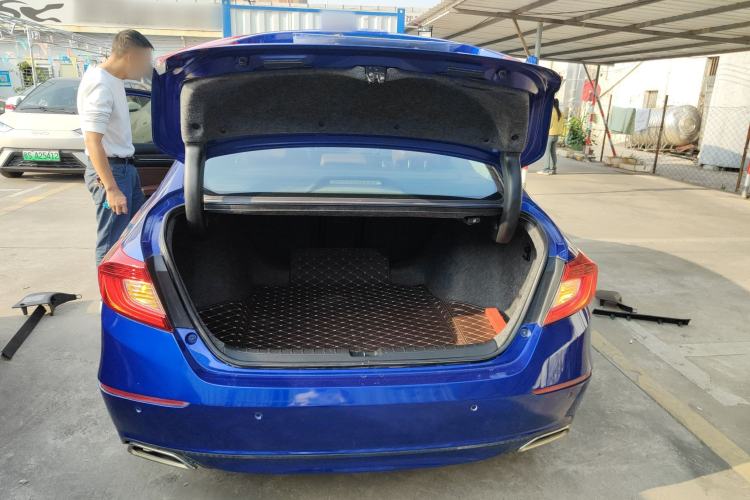 Used Honda Accord 2018 260TURBO Flagship Edition National V