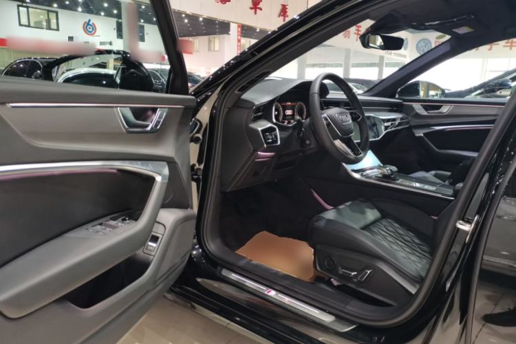 Used Audi A6L 2025 Revised 45 TFSI Prestige Dynamic Edition
