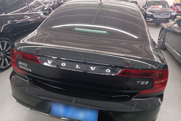 Used Volvo S90 2018 T5 Prestige Edition