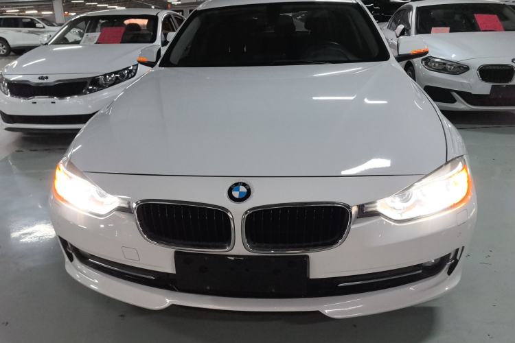 Used BMW 3 Series 2015 320Li Luxury Edition Fashion Model
