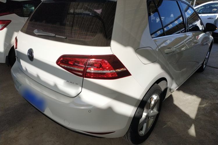 Used Volkswagen Golf 2017 230TSI Automatic Comfort Edition – Celebrating Milestone of One Million Units
