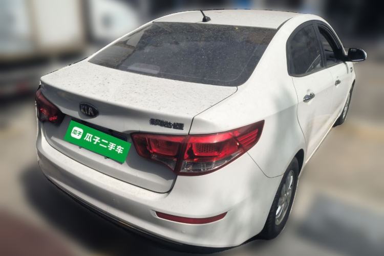 Used Kia K2 2015 Sedan 1.4L MT GLS
