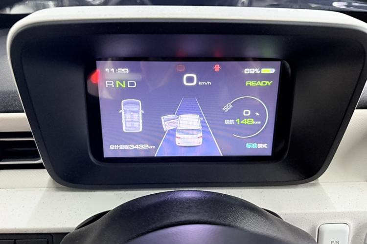 Used Wuling Hongguang MINIEV 2024 3rd Generation 215km Advanced Version
