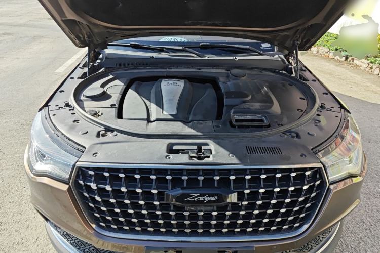 Used Zotye T700 2017 1.8T Dual-Clutch Prestige Model
