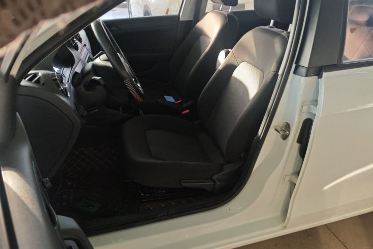 Used Volkswagen Jetta 2019 Dream Edition 1.4L Manual Fashion Version