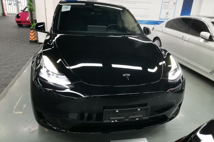 Used Tesla Model Y 2023 Rear-Wheel-Drive Version