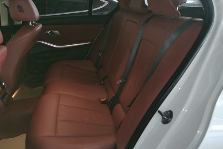 Used BMW i3 2022 eDrive 35 L
