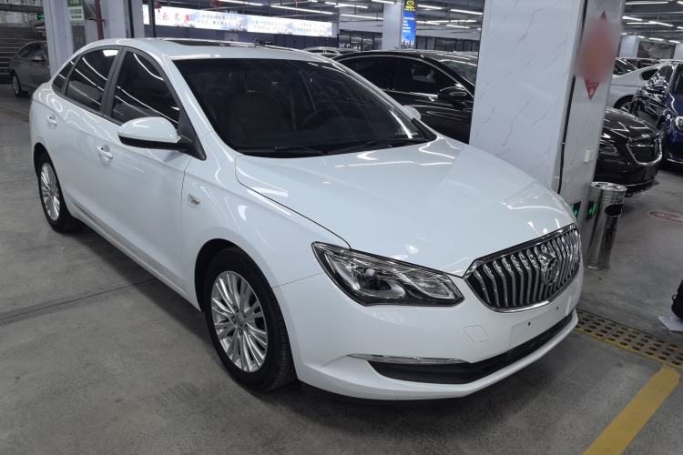 Used Buick GT 2015 15N Automatic Elite Version
