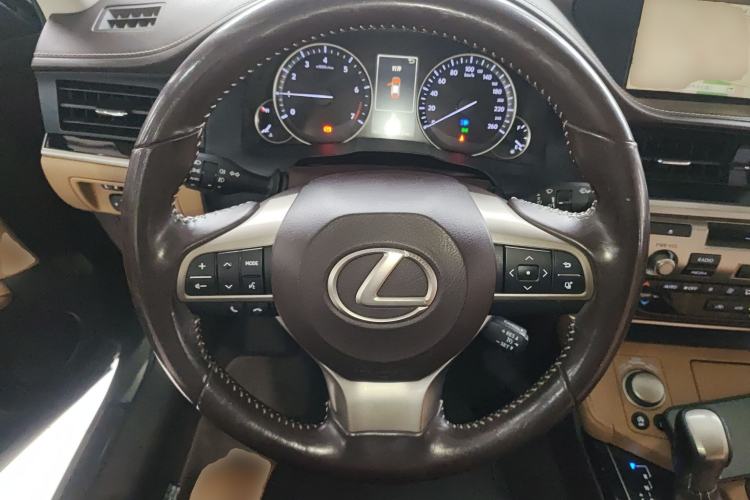Used Lexus ES 2015 200 Elite Edition