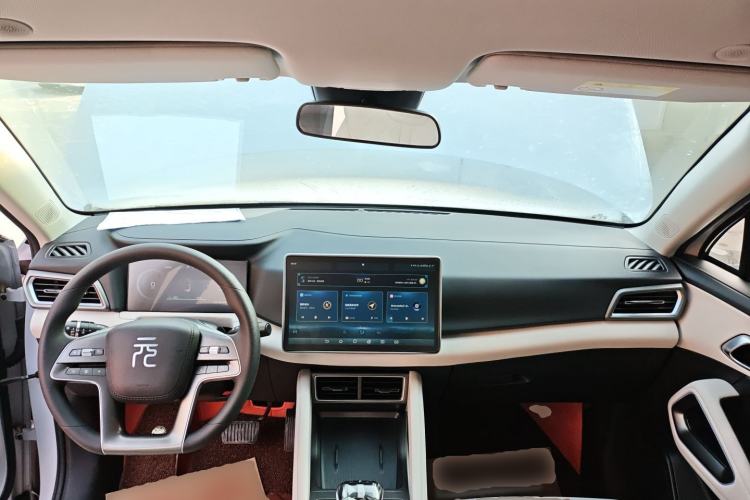 Used BYD Yuan UP 2024 401KM Leading Edition
