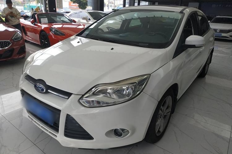 Used Ford Focus 2012 Sedan 1.6L Automatic Fashion Edition