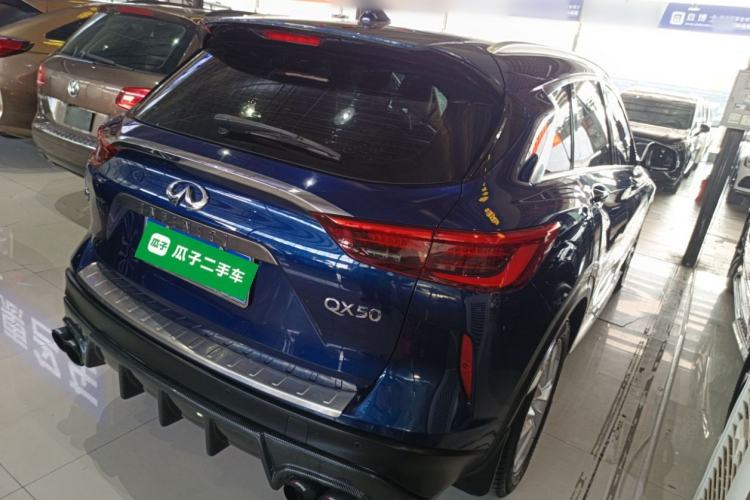 Used Infiniti QX50 2018 2.0T Two-Wheel Drive Fashion Edition