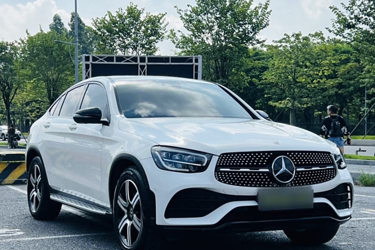 Used Mercedes-Benz GLC Coupe 2022 Refreshed GLC 260 4MATIC Coupe SUV
