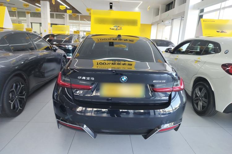 Used BMW i3 2024 eDrive 35 L
