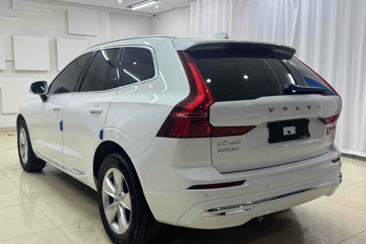 Used Volvo XC60 2022 B5 4x4 Zhiyi Luxury Edition
