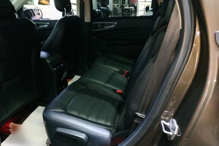 Used Ford Edge 2018 EcoBoost 245 Two-Wheel-Drive Titanium 7-Seater China V Standard
