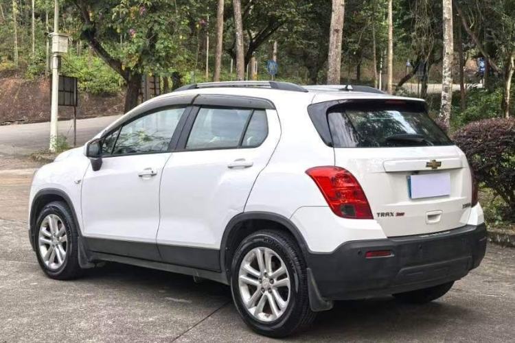 Used Chevrolet Trax 2016 1.4T Automatic Two-Wheel Drive Comfort Version with Sunroof
