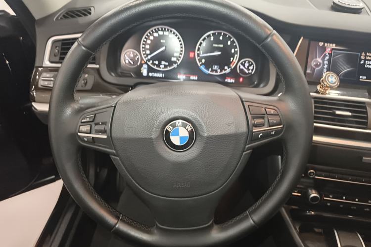 Used BMW 5 Series GT 2014 528i Leading Model
